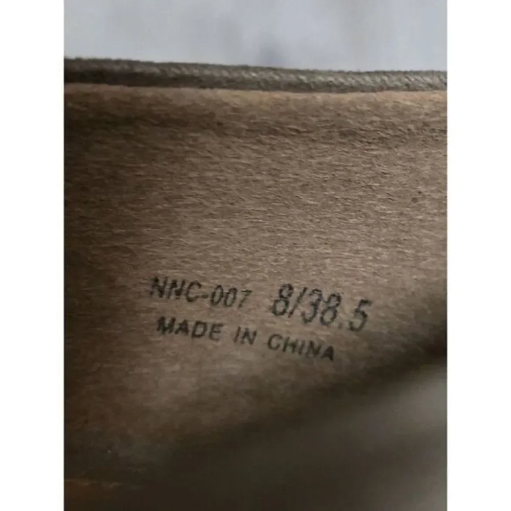 CL by Laundry Nima Taupe Wedge Pump Size 8M‎